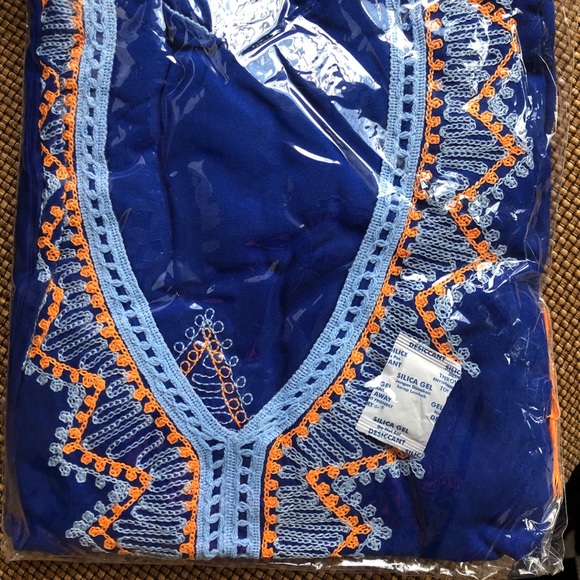 Loungewear / Beach Dress - Picture 2 of 2